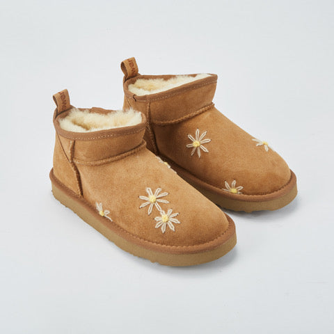 Flowerboy Project x Australia Luxe Collective Cosy Ultra Short Ugg Boot | Daisies