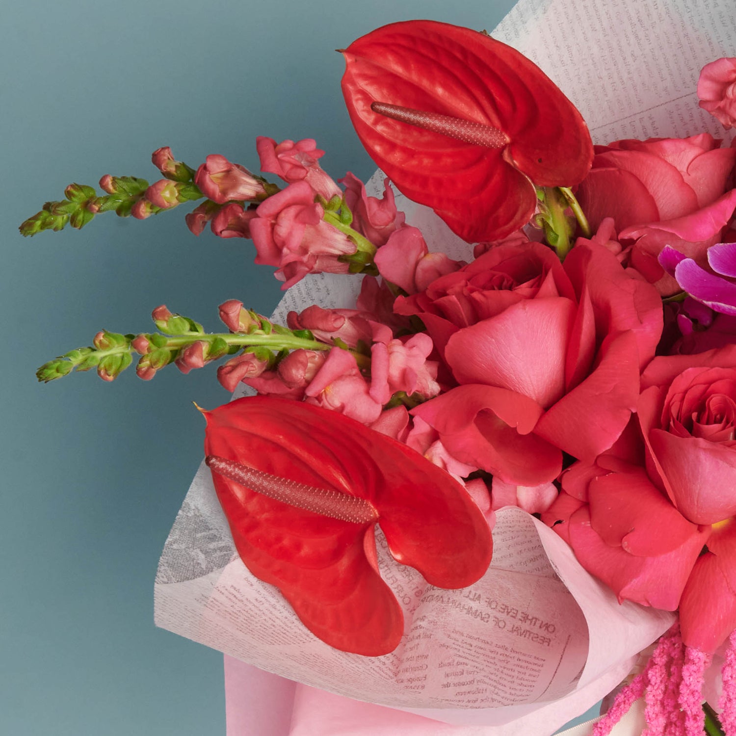 Valentine's Day Floral Arrangement | Small Wrap